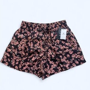 Volcom NWT Floral Women's Shorts